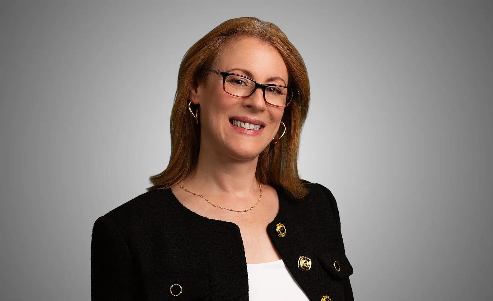 Julie Murray headshot