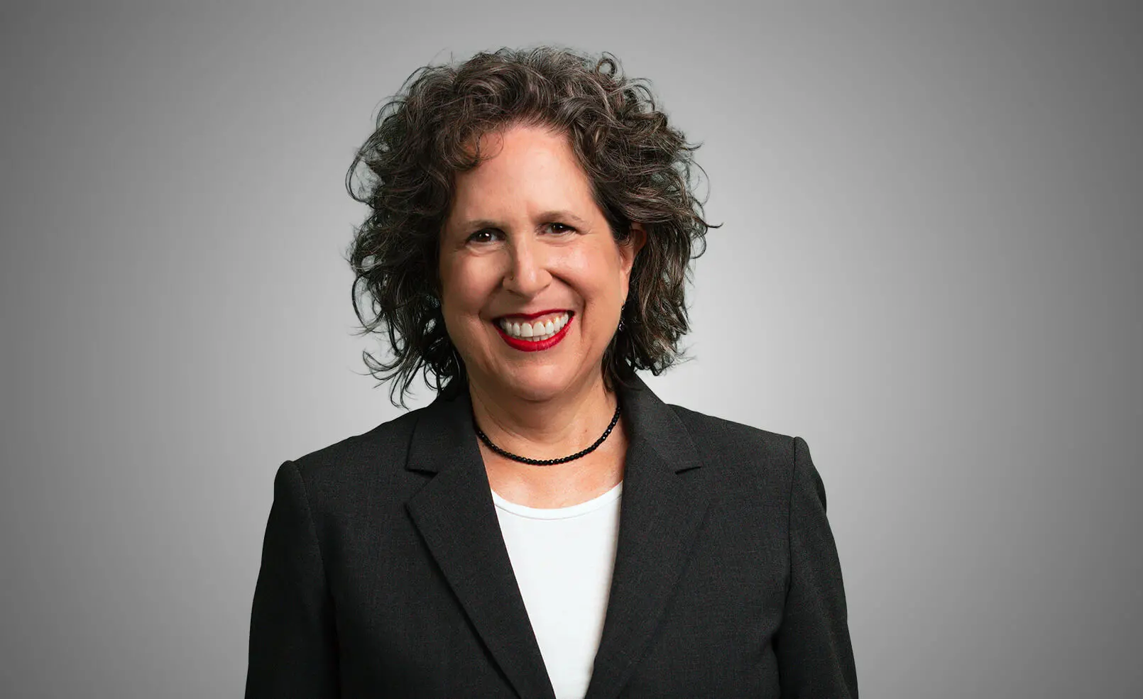 Terri Seligman Headshot