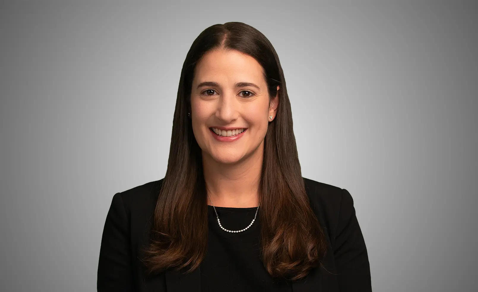 dena guttmann headshot